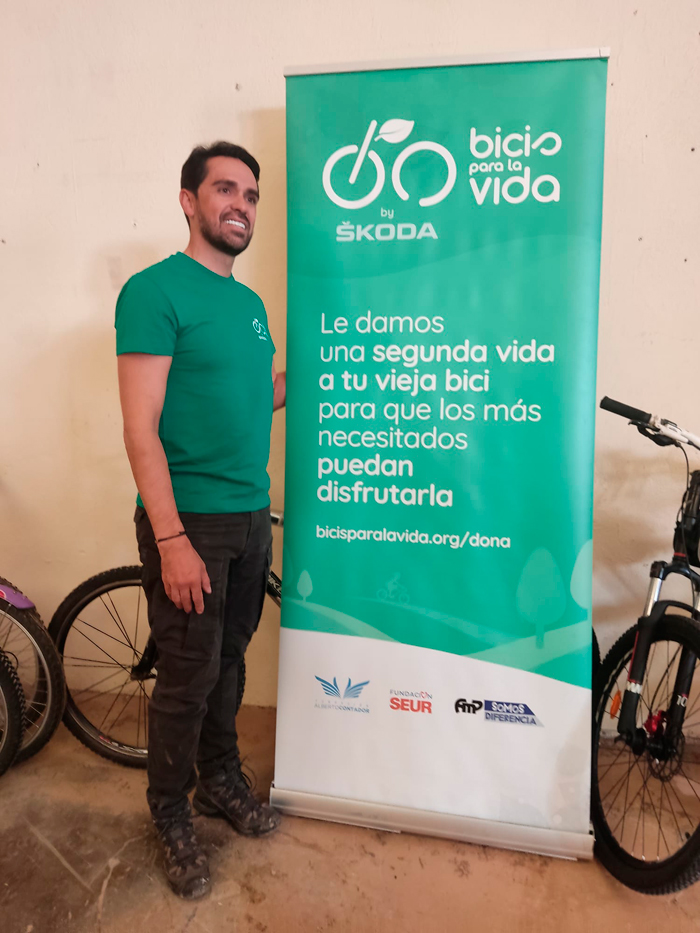 bicis para la vida ayuda dana donación vuelta de tuerca alberto contador