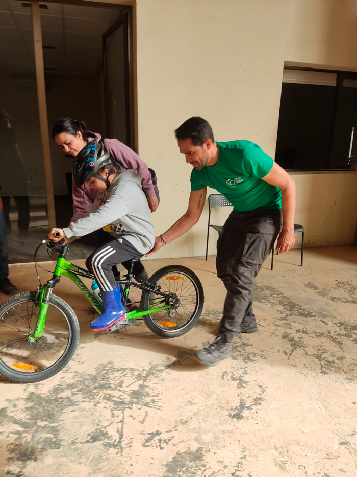 bicis para la vida ayuda dana donación vuelta de tuerca alberto contador