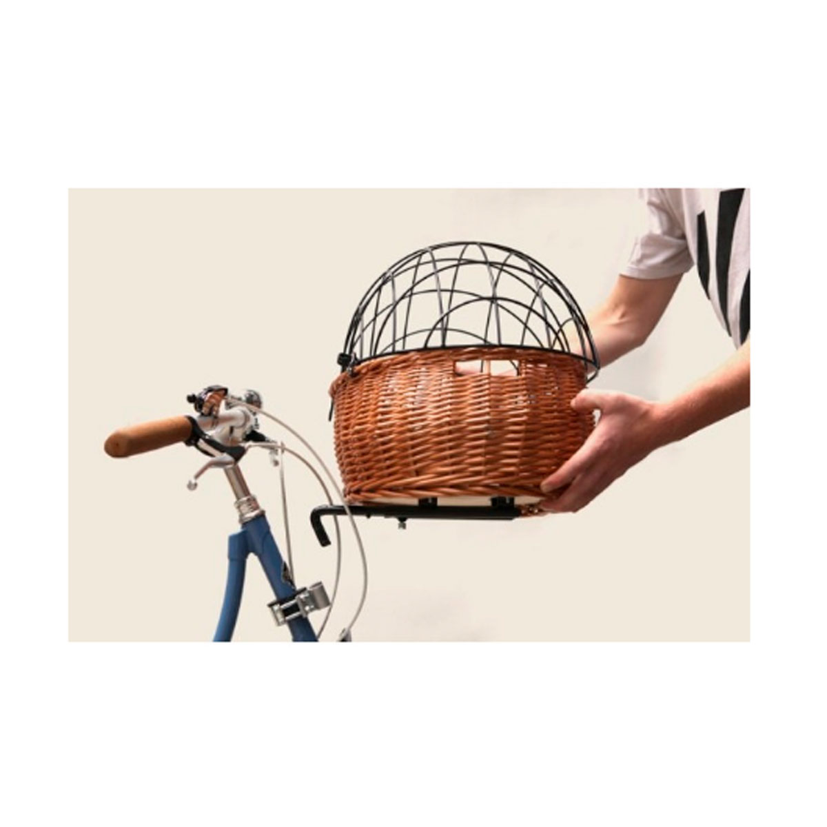 Cesta delantera para perros BASIL "Pluto XL" - Imagen 4